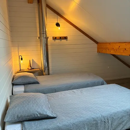 Holiday home Monthuit *